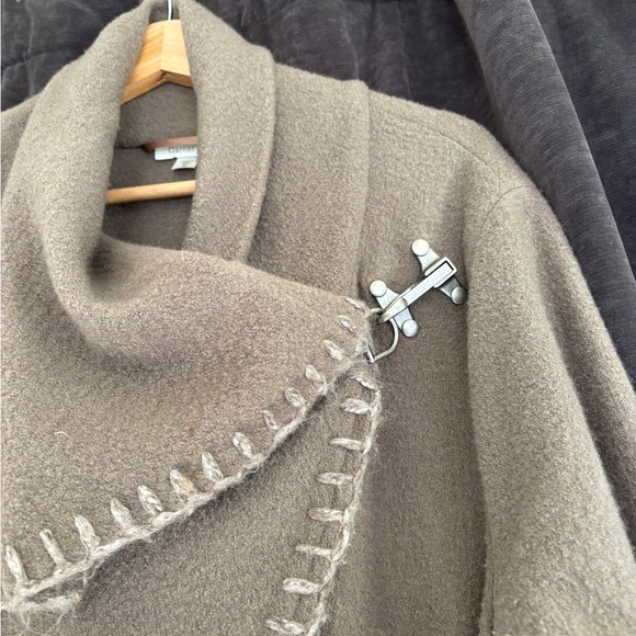 Garnet Hill boiled wool asymmetrical jacket - Picture 5 of 9
